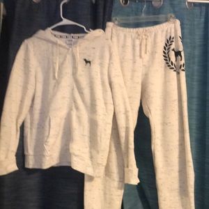 PINK SWEATSUIT NEVER WORN, TOP LGE, BOTTOM MED